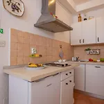 Apartment Aldo Sea View *