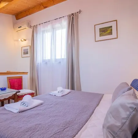 Apartment Aldo Sea View Pula