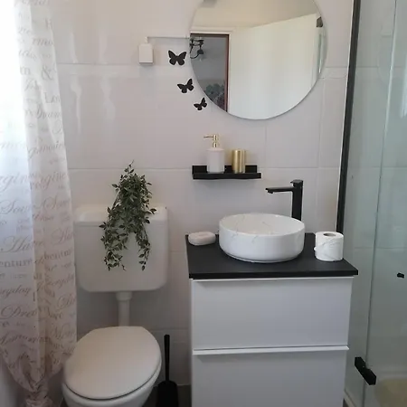 Aldo Sea View Apartment Pula