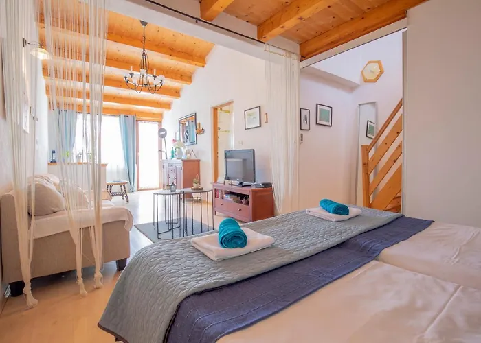 Aldo Sea View 풀라