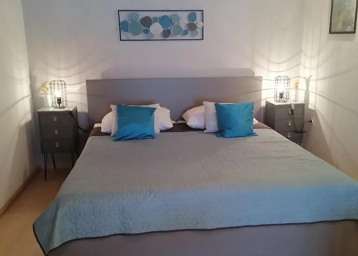 Aldo Sea View 풀라